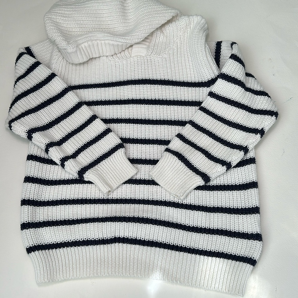 EUC | Hannah Anderson Boys hooded striped knit sweater. Size 110 or Boys Size 5